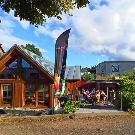 Marleen's Bar Und