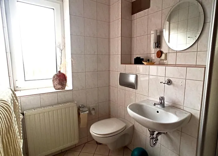 Marleen's Bar Und Bed and breakfast Zehdenick